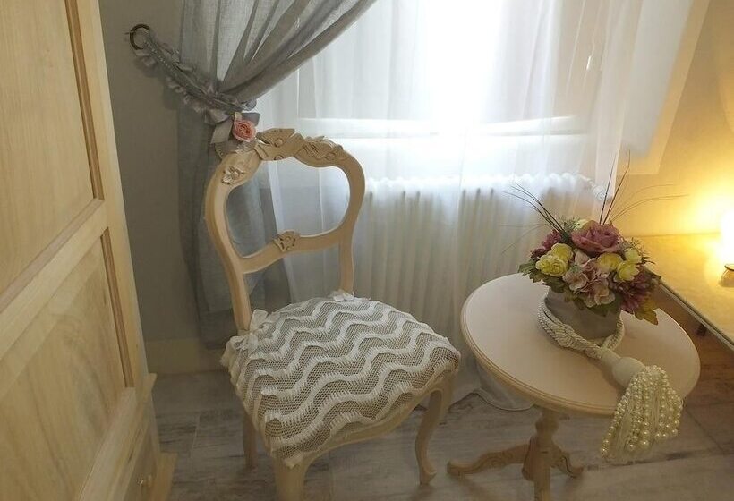 تختخواب و صبحانه Antica Loggetta