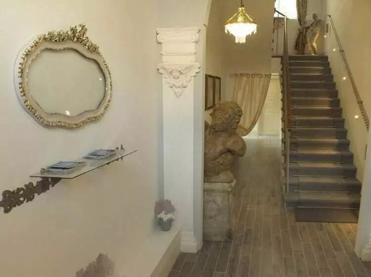 تختخواب و صبحانه Antica Loggetta