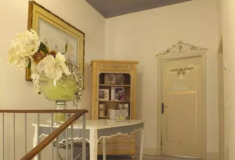 تختخواب و صبحانه Antica Loggetta