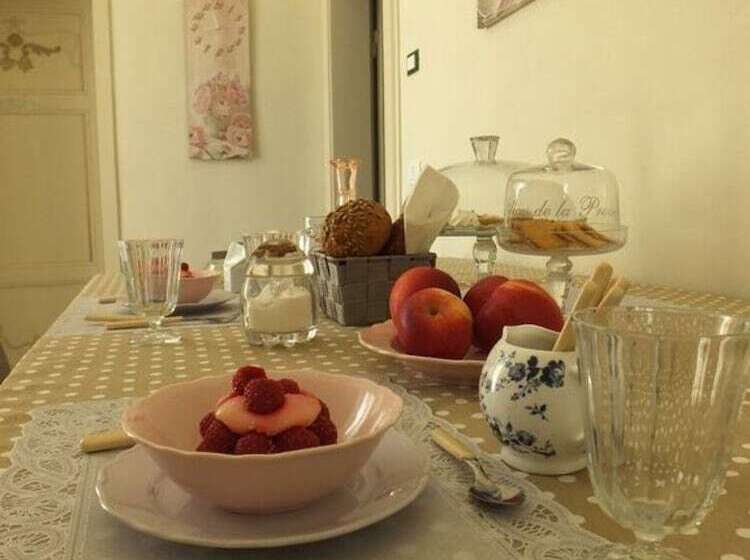 تختخواب و صبحانه Antica Loggetta