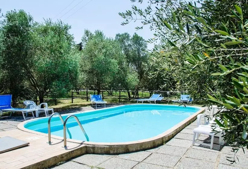 هتل Agriturismo La Fragolaia
