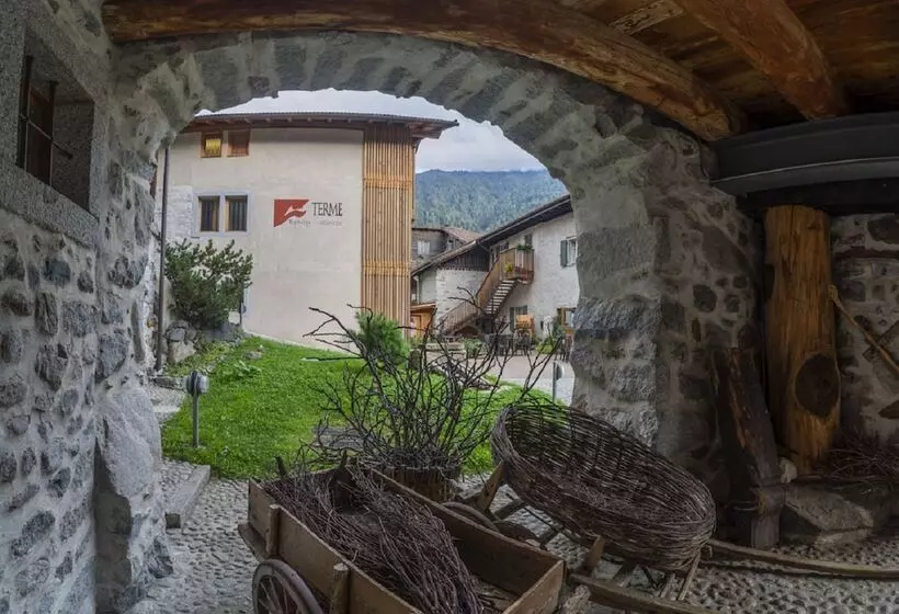 ホテル Albergo Palazzo Lodron Bertelli