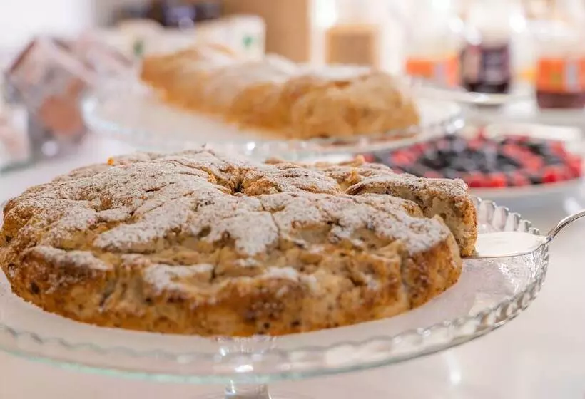 ホテル Albergo Palazzo Lodron Bertelli