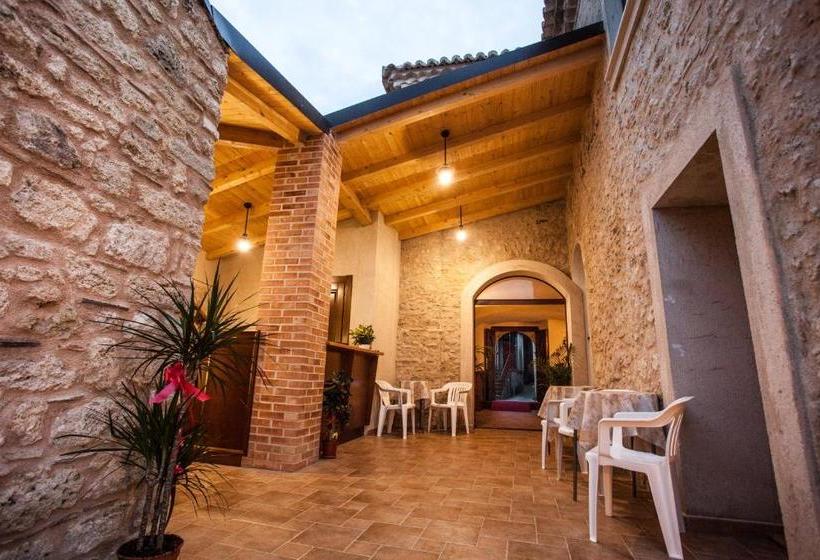 Pensjonat L'antico Borgo