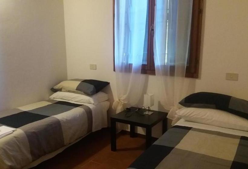 הוסטל Locanda Casa Motta