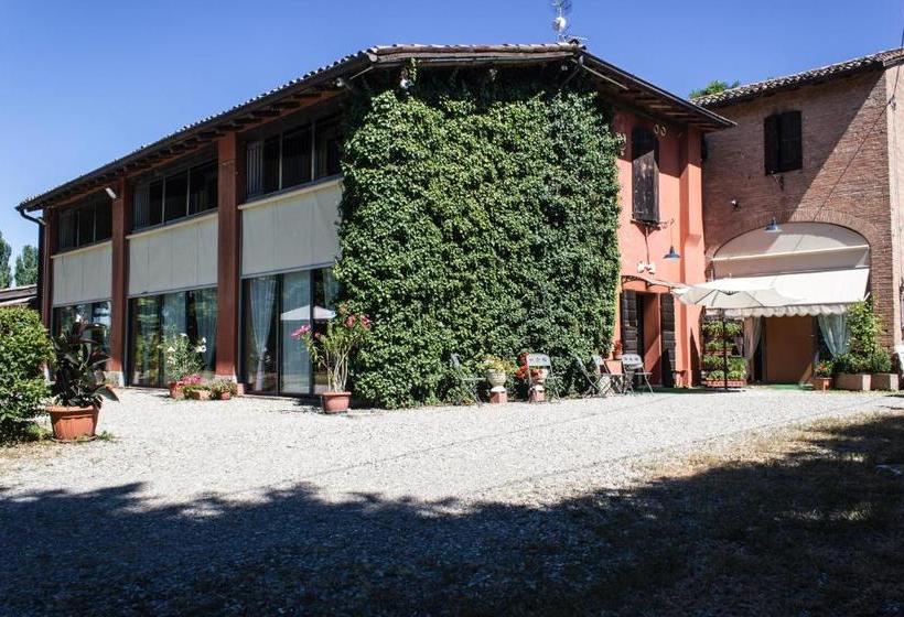 הוסטל Locanda Casa Motta