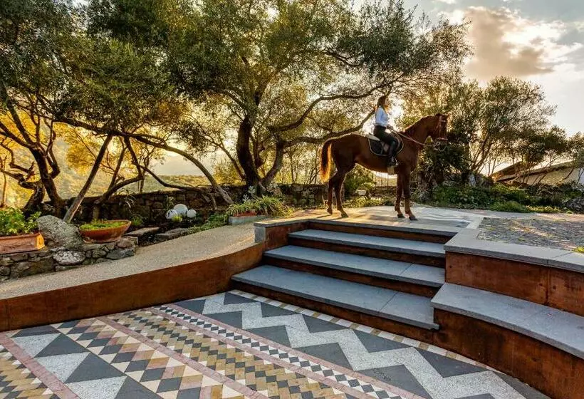 ホテル Agriturismo Canales
