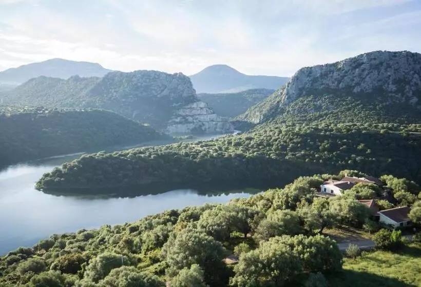 ホテル Agriturismo Canales
