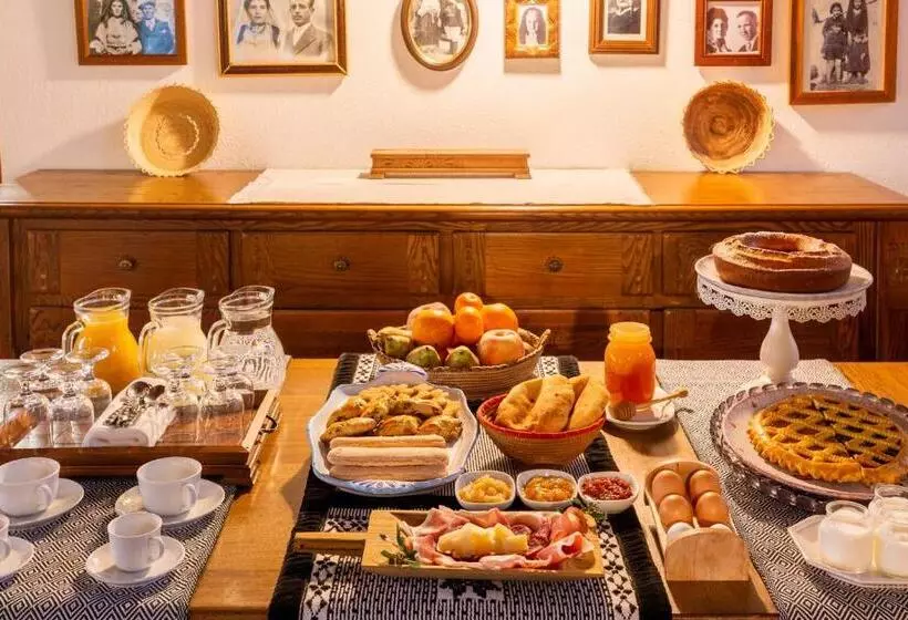ホテル Agriturismo Canales