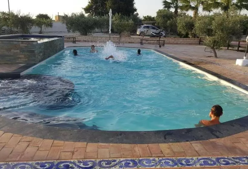 هتل Agriturismo Duca Di San Martino