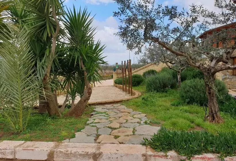 هتل Agriturismo Duca Di San Martino