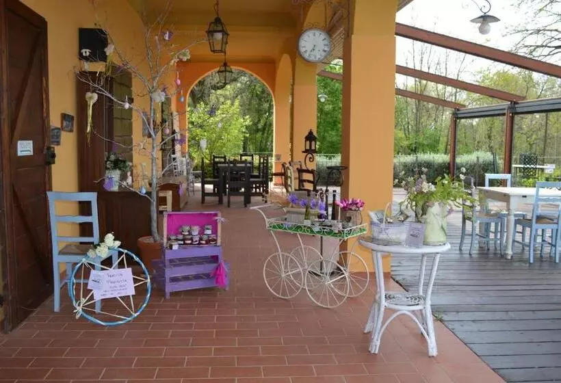 ホテル Tenuta Risalpiano