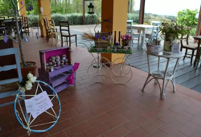 ホテル Tenuta Risalpiano