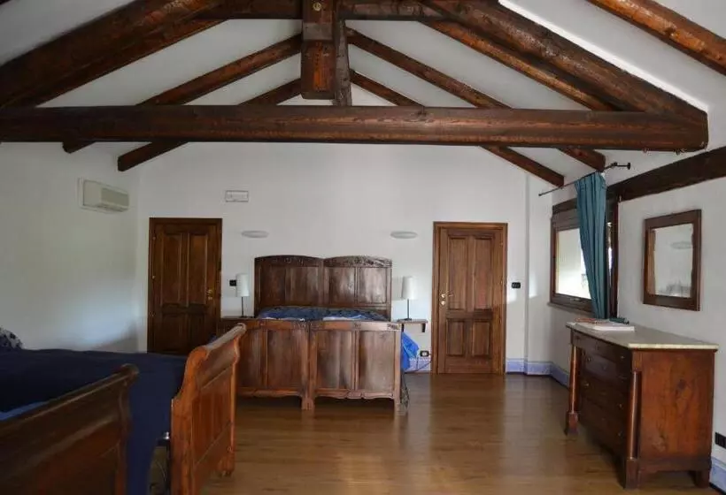 ホテル Agriturismo La Pieve