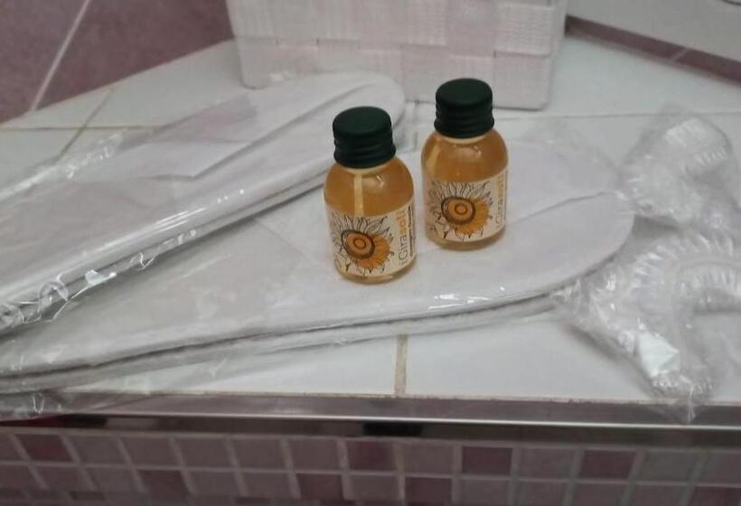 פנסיון La Collina Del Melograno