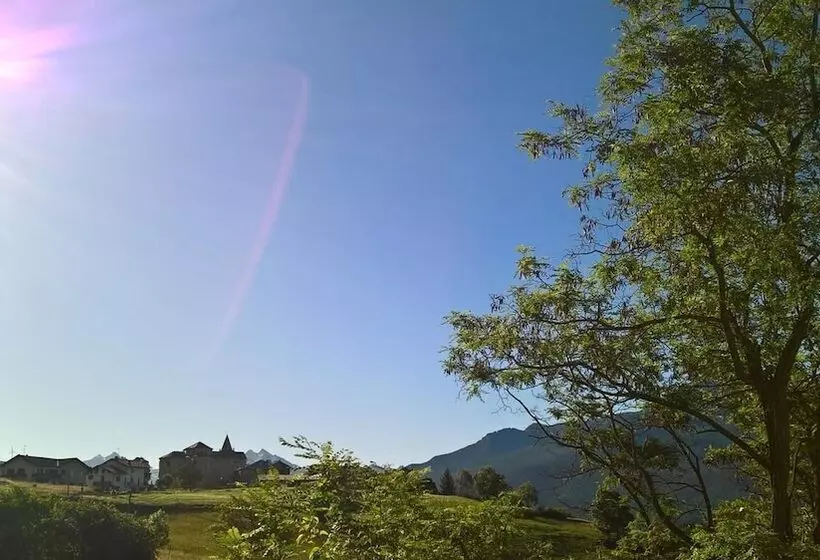 Majatalo Les Vrais Rayons