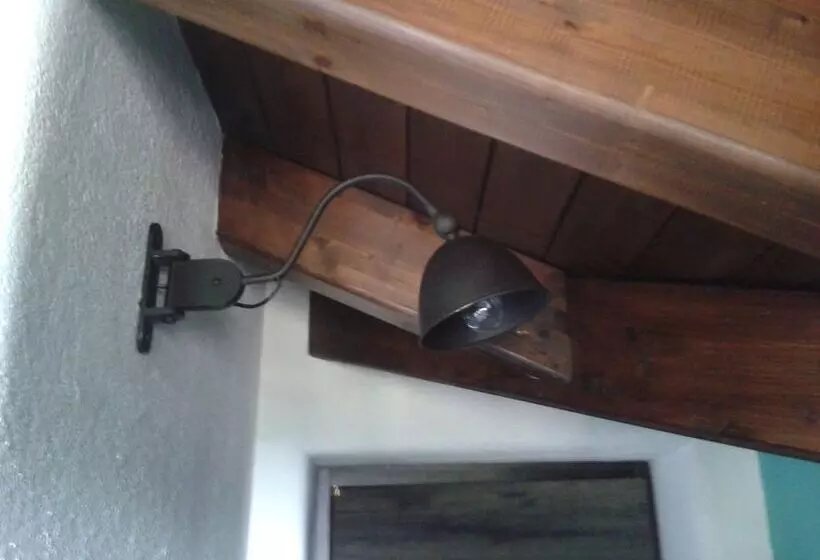 Majatalo Les Vrais Rayons