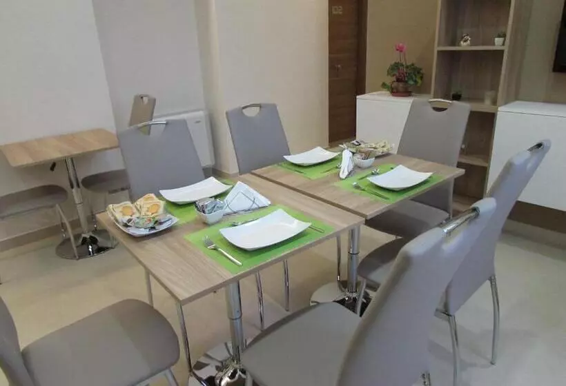 ペンション Sorge Palace