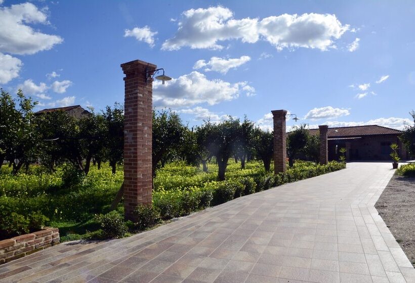 בית מלון כפרי Agriturismo Le Terre Di Zoe