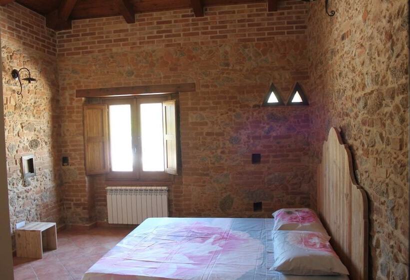 בית מלון כפרי Agriturismo Le Terre Di Zoe