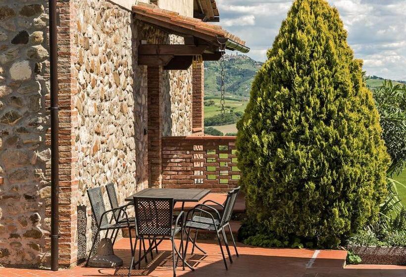 בית מלון כפרי La Casanuova