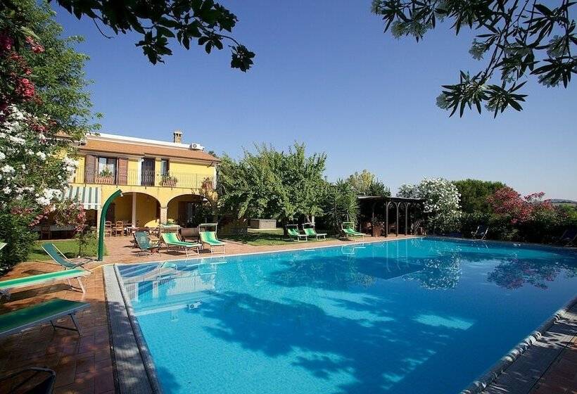 בית מלון כפרי Villa Bellavista Argentario