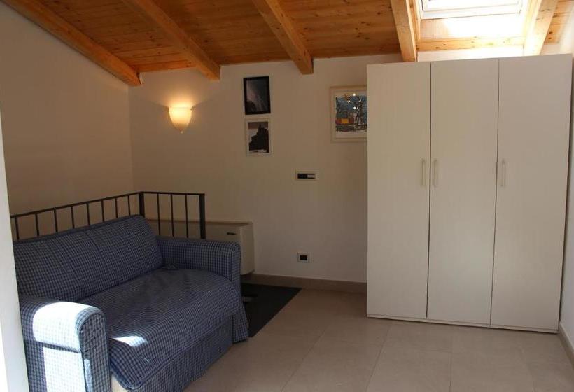 بنسيون Le Caravelle