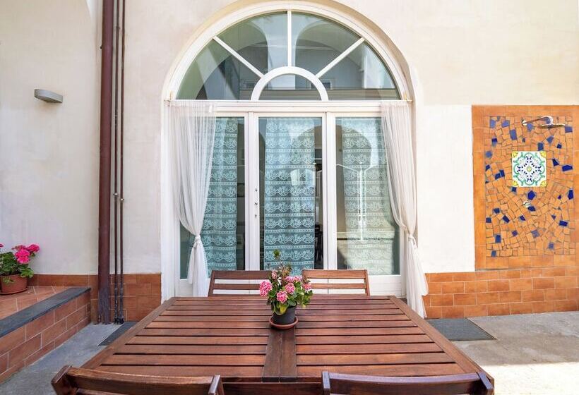 Antica Residenza La Vela