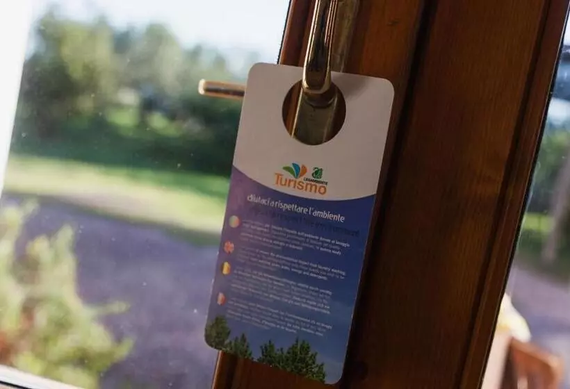 ホテル Agriturismo La Facenda