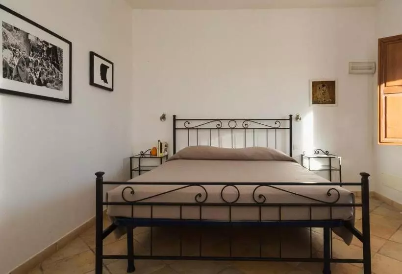 ホテル Agriturismo La Facenda