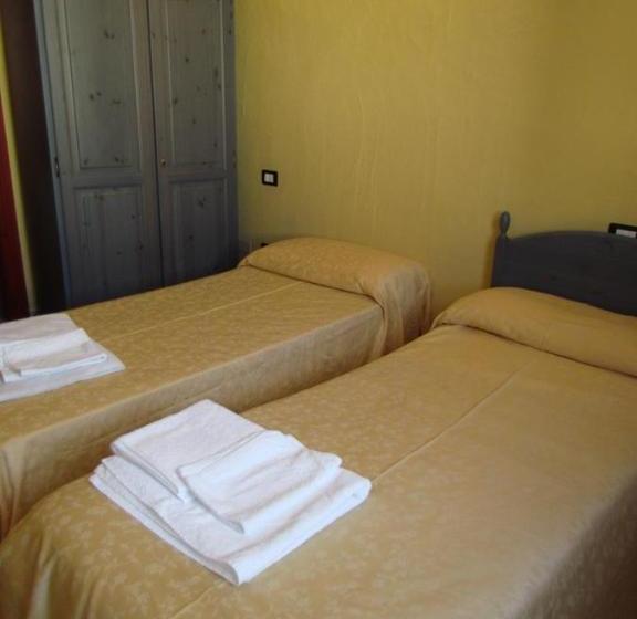 فندق Agriturismo Simbirizzi