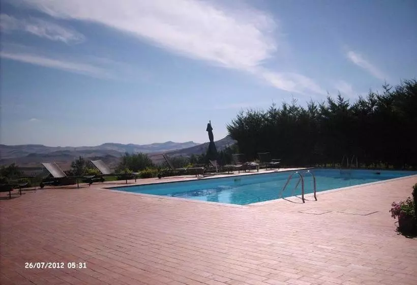 ホテル Agriturismo Terravecchia