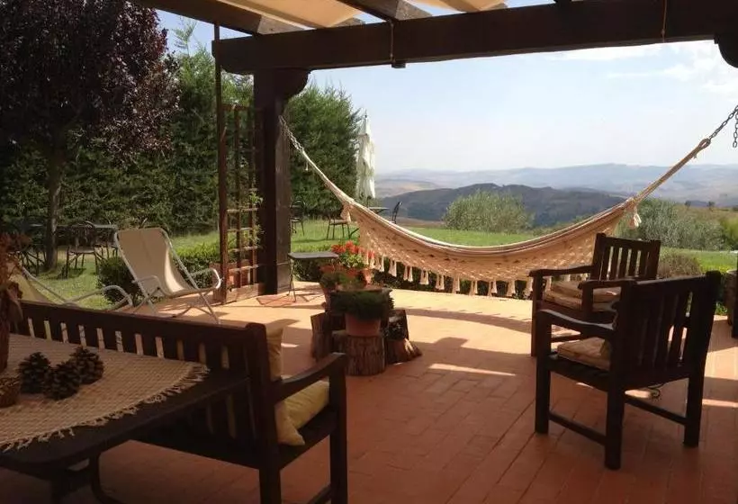 ホテル Agriturismo Terravecchia