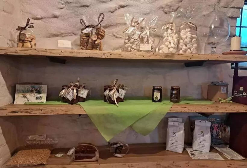 ホテル Cascina La Commenda