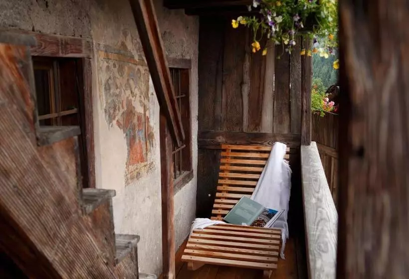 ペンション Dormì & Disnà