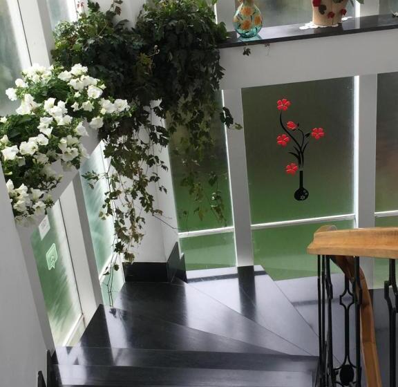 پانسیون Il Giardino Di Flora   Piscina & Jacuzzi