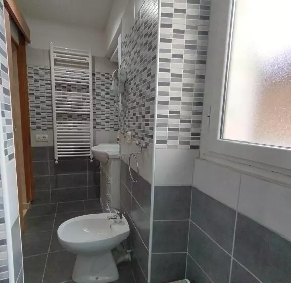 Majatalo La Mensa Ponderaria