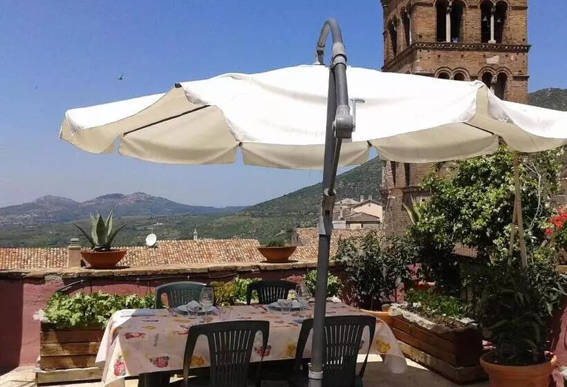 Majatalo La Mensa Ponderaria