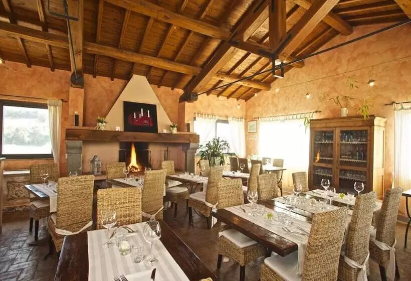 ホテル Azienda Agrituristica Le Chiuse