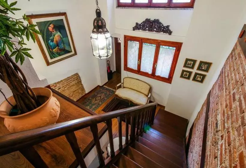 پانسیون Al Cortiletto