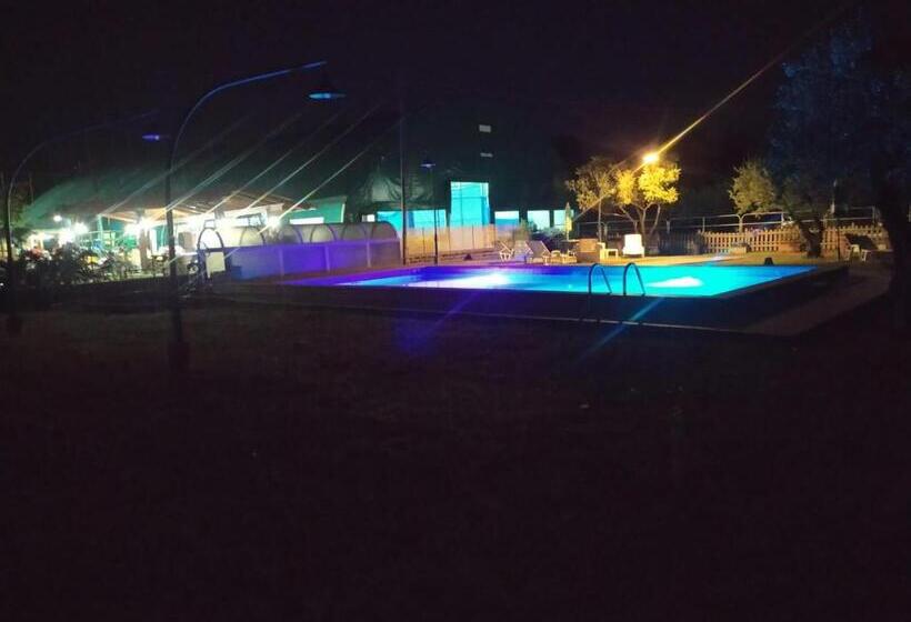 ペンション B&b La Staffa