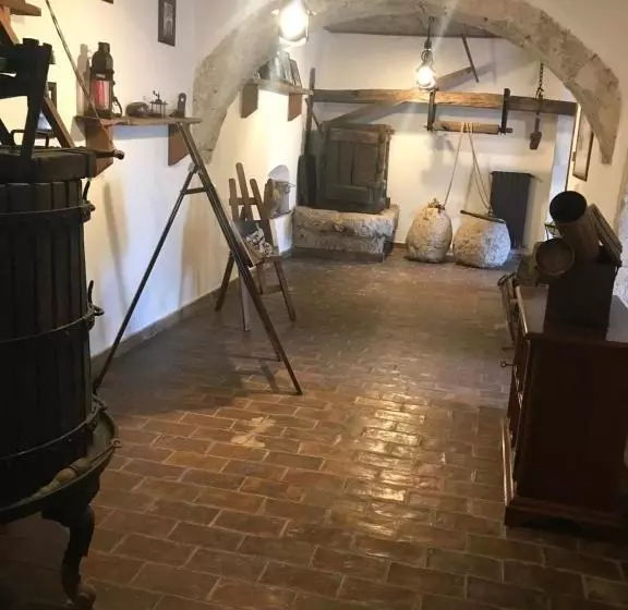 ペンション B&b La Staffa