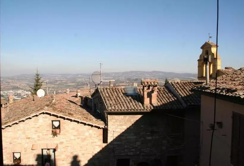 ペンション La Piazzetta Del Borgo