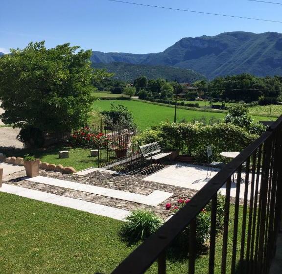 בית מלון כפרי Agriturismo Ca' Cristane