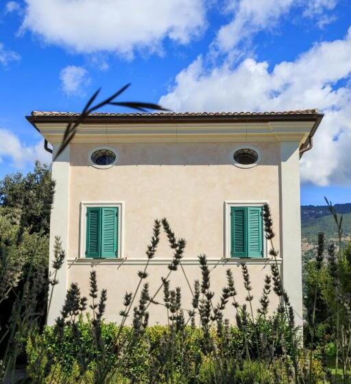 Отель Agriturismo Colle Tocci