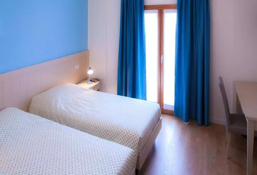 هتل Agriturismo La Chiocciola