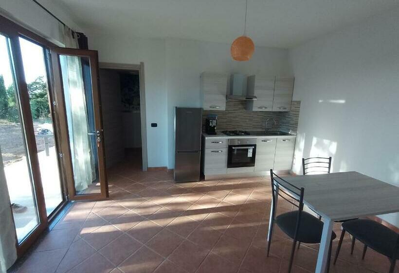 هتل Azienda Agricola Tres Montes Panfili Stefano