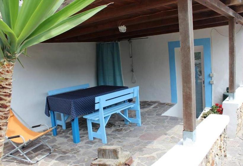 L'incanto Di Cala Feola