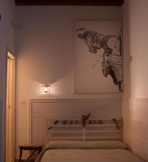 Pensjonat 4 Camere A Trani