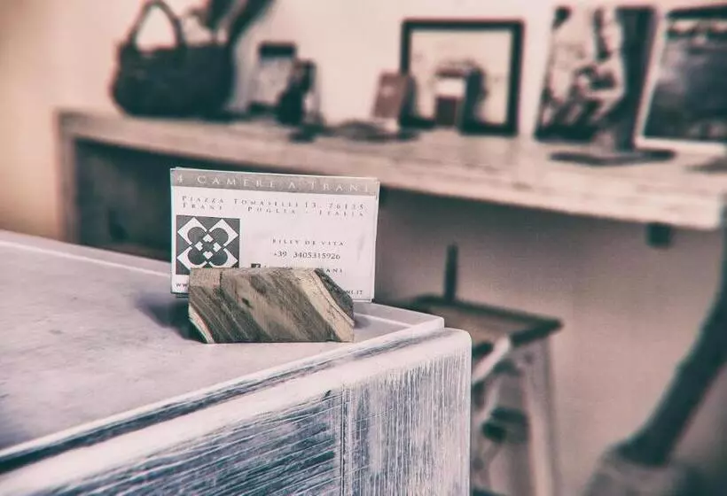 ペンション 4 Camere A Trani